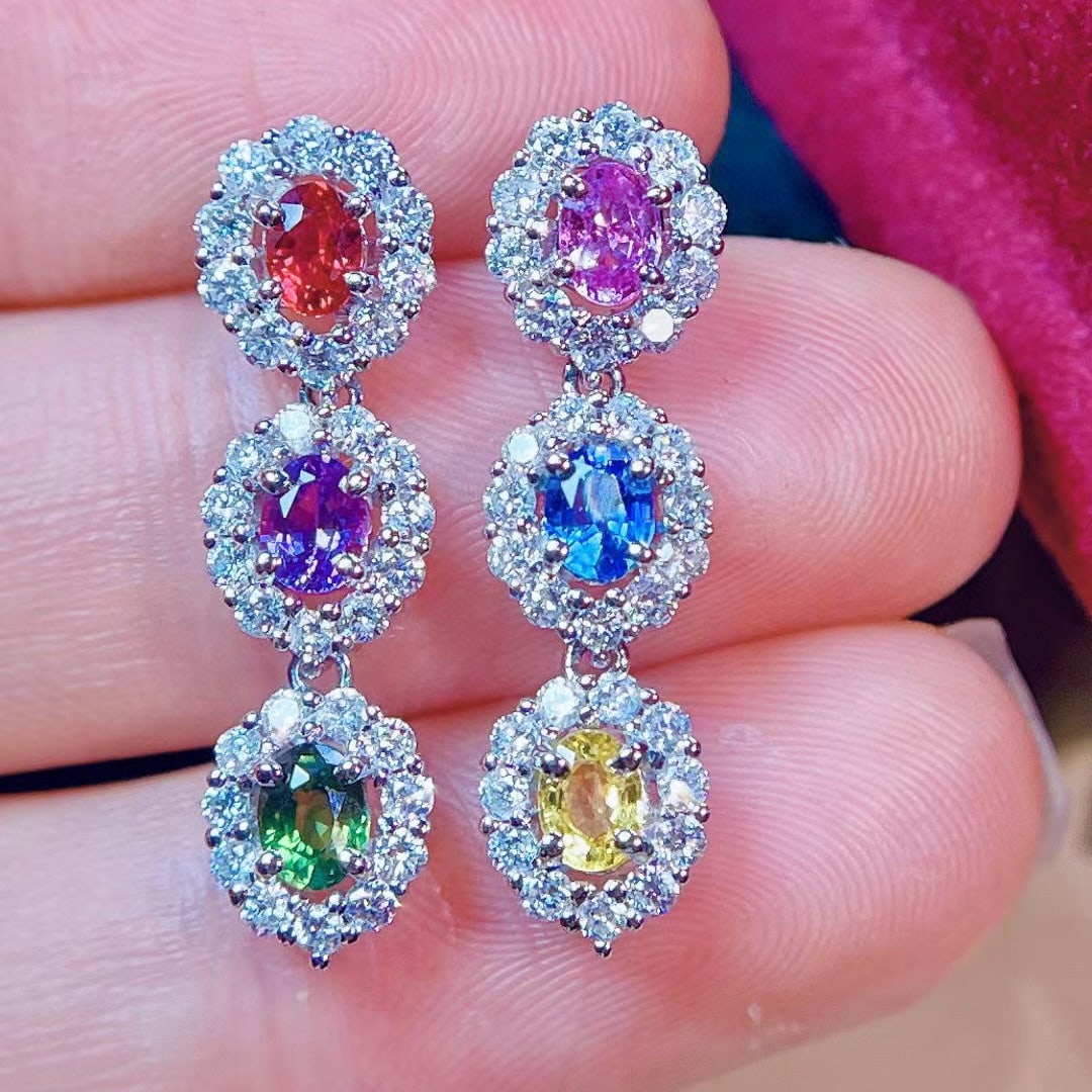 14K GOLD 2.7 CTW NATURAL SAPPHIRE & DIAMOND EARRINGS: Title:14K GOLD 2.7 CTW NATURAL SAPPHIRE & DIAMOND EARRINGS Description:Ref:230528594Gold Content:14K GoldMain Gemstone:SapphireNumber of stones:6Shape:OvalCarat Weight:1.6ct Color:ColorTreatment:Natur