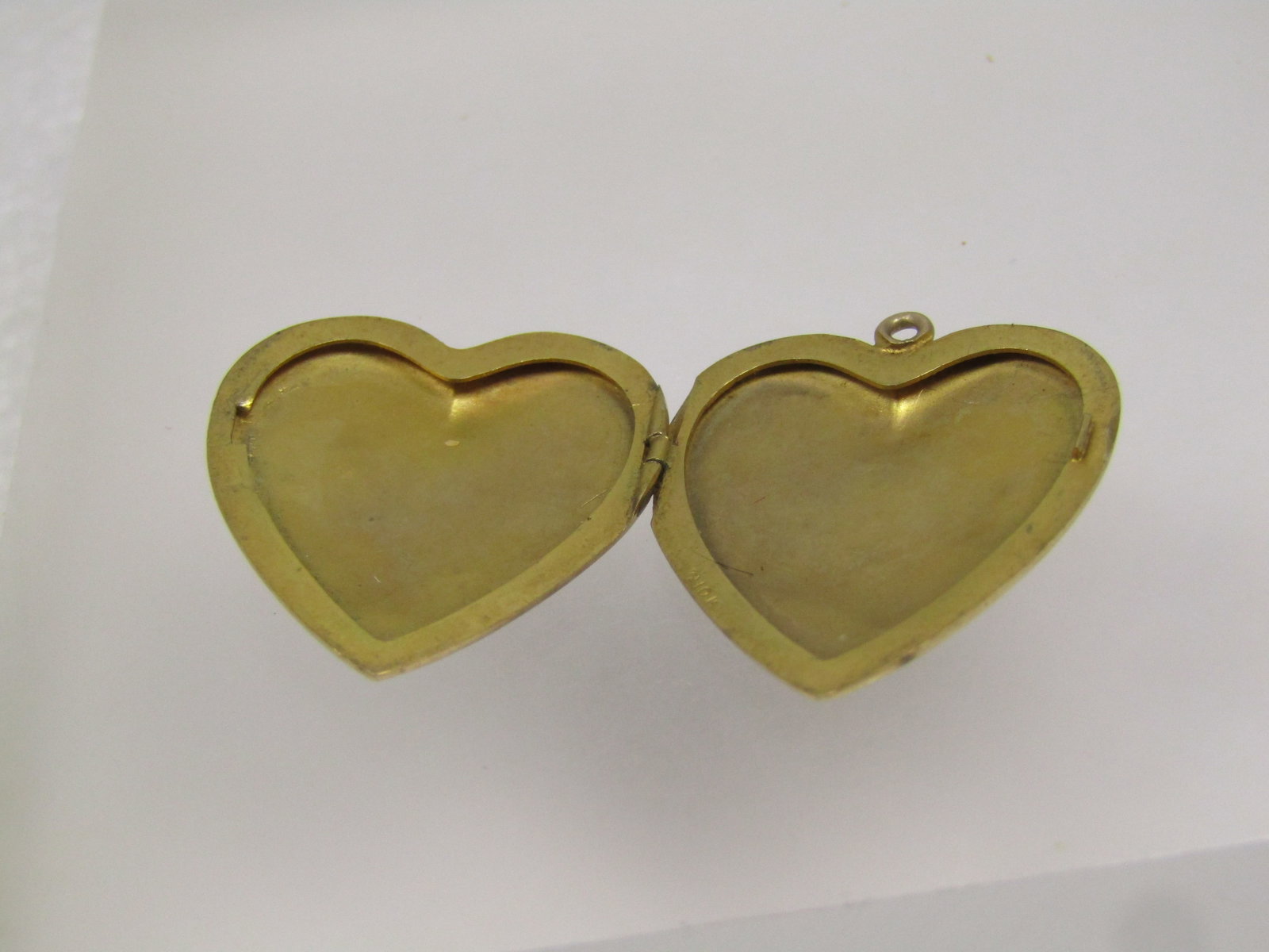 Vintage 10kt Scrolled Heart Locket, 3.42 gr. 1930's-1940's - 4