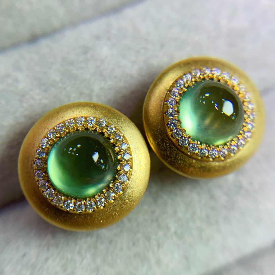 14K GOLD 2.2 CT NATURAL PREHNITE & DIAMOND EARRINGS - 2