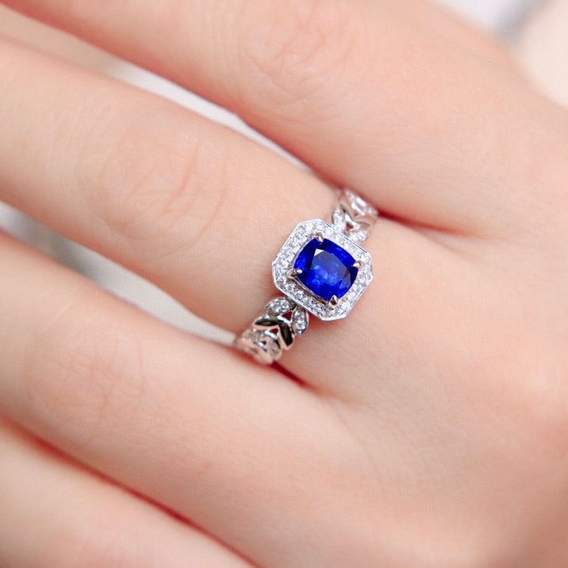 14K GOLD 1.37 CTW NATURAL SAPPHIRE & DIAMOND RING - 6