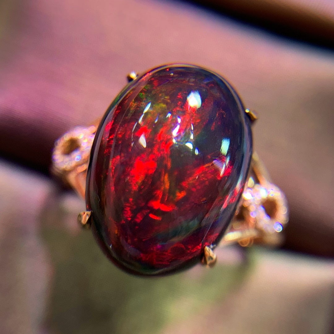 14K GOLD 5.5 CT NATURAL OPAL & DIAMOND RING - 6