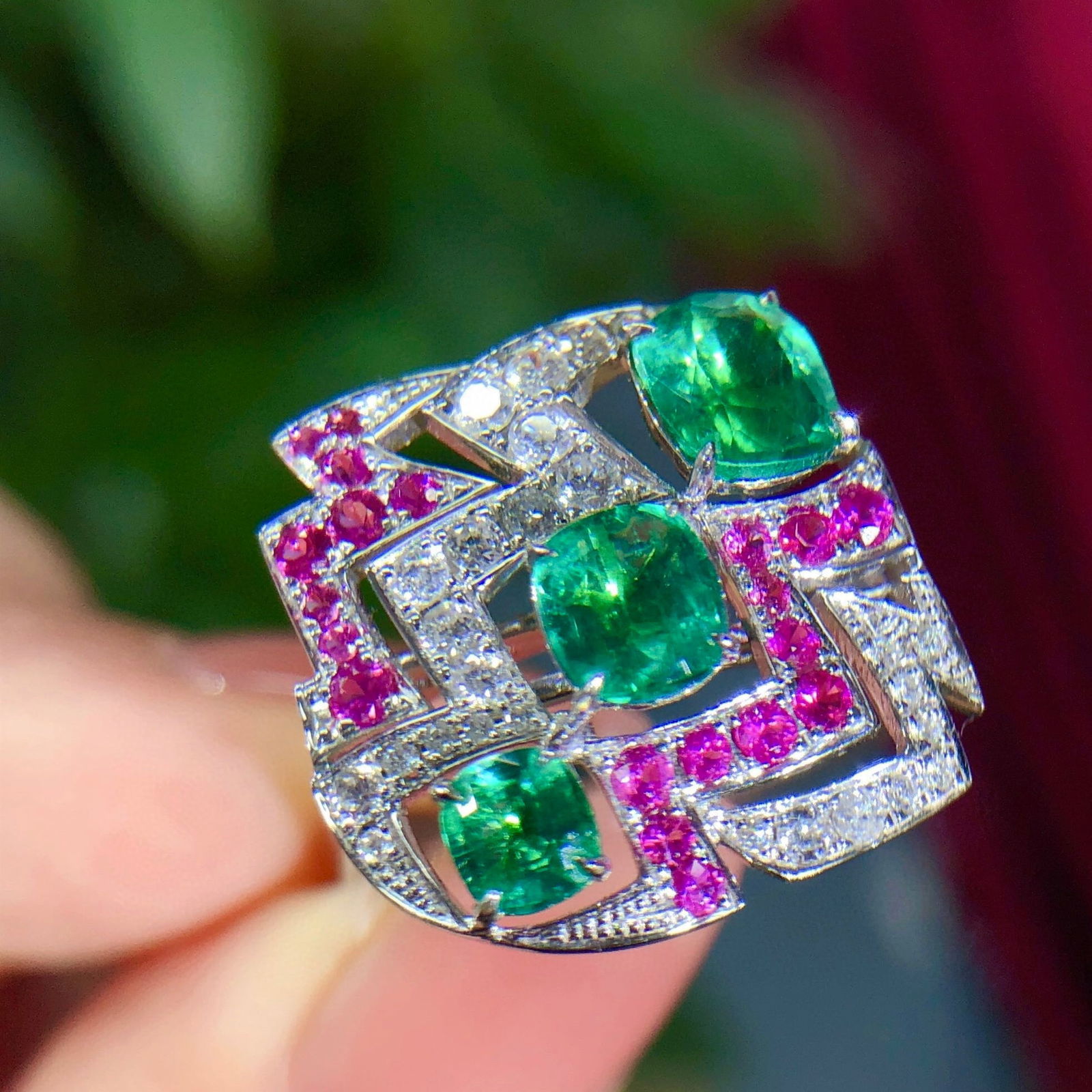 14K GOLD 1.95 CTW NATURAL EMERALD & DIAMOND RING - 2