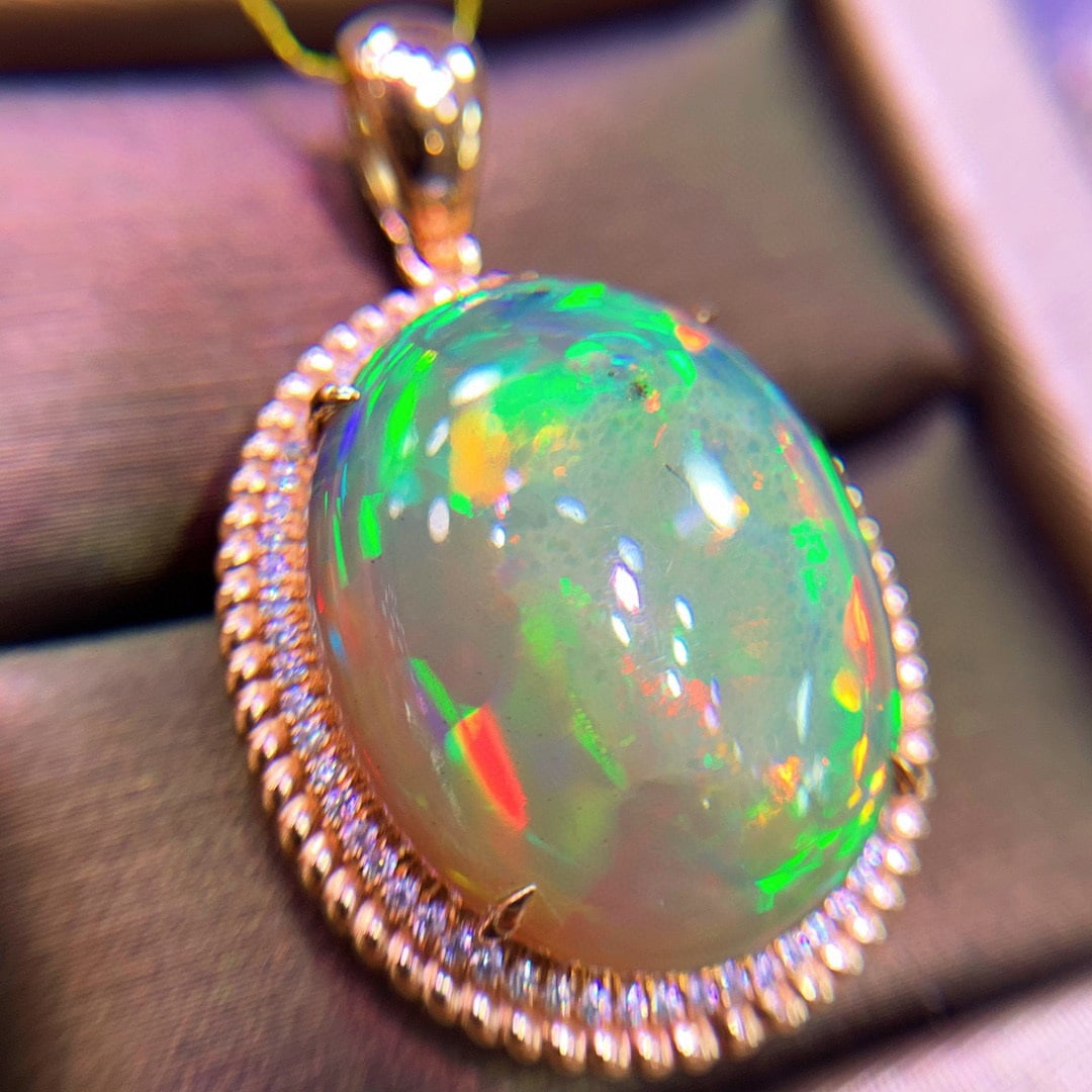 14K GOLD 14 CT NATURAL OPAL & DIAMOND PENDANT - 2