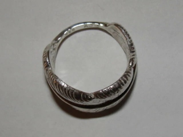 Tribal Inspired Feather Ring Band Alberto Juan - 5