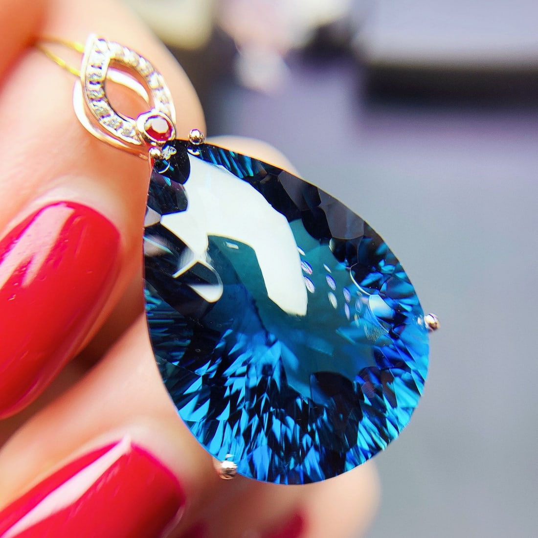 14K GOLD 30 CT NATURAL TOPAZ & DIAMOND & RUBY PENDANT - 8