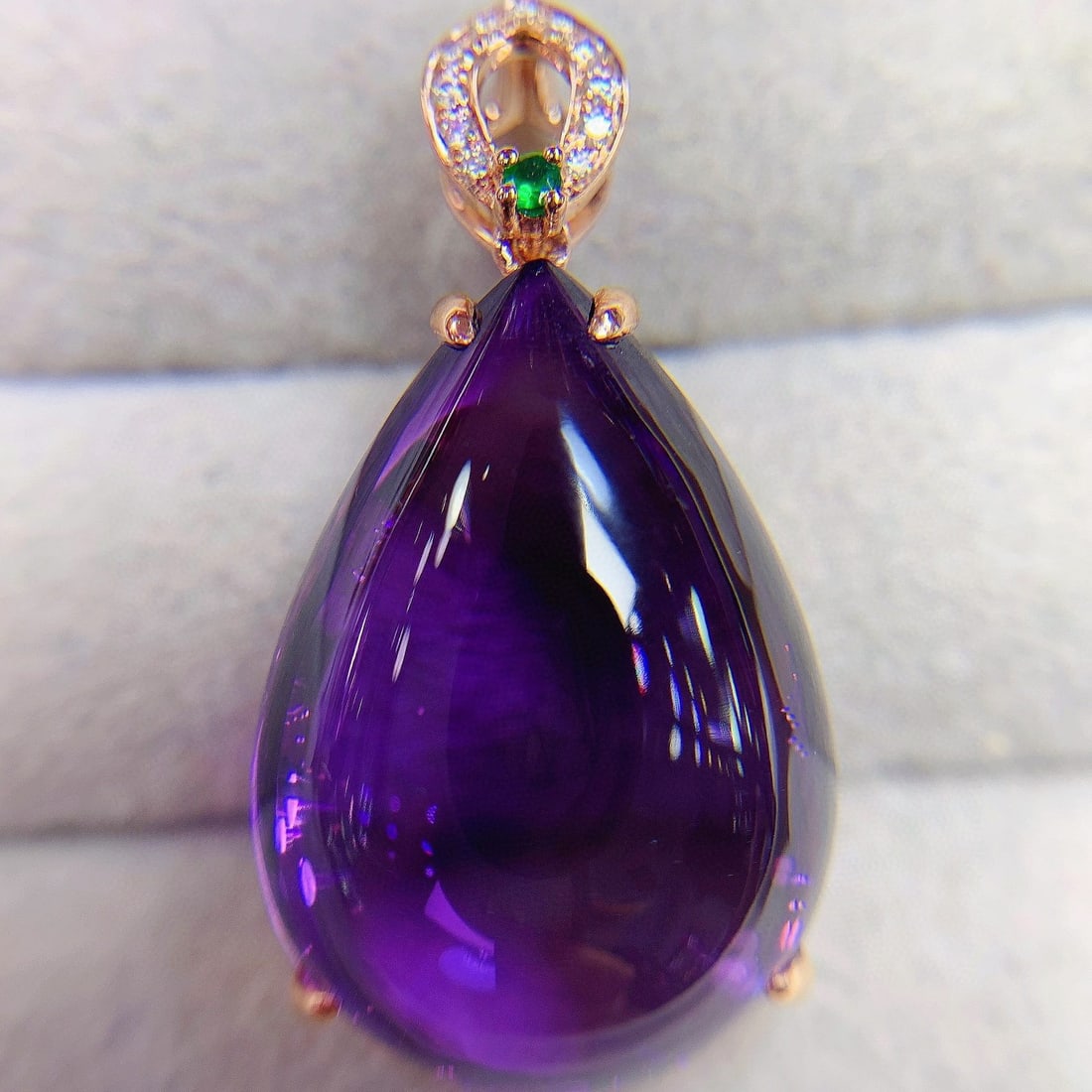 14K GOLD 26.2 CT NATURAL AMETHYST & TSAVORITE & DIAMOND PENDANT - 6