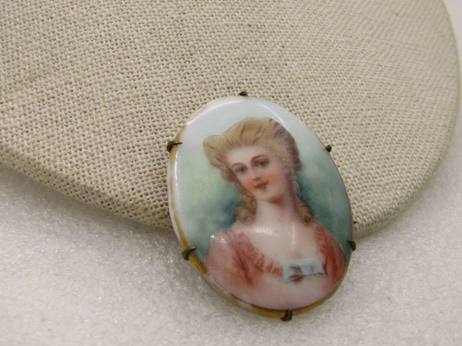 Victorian Painted Portrait Cameo Brooch, 1800's, C-Clasp - 7