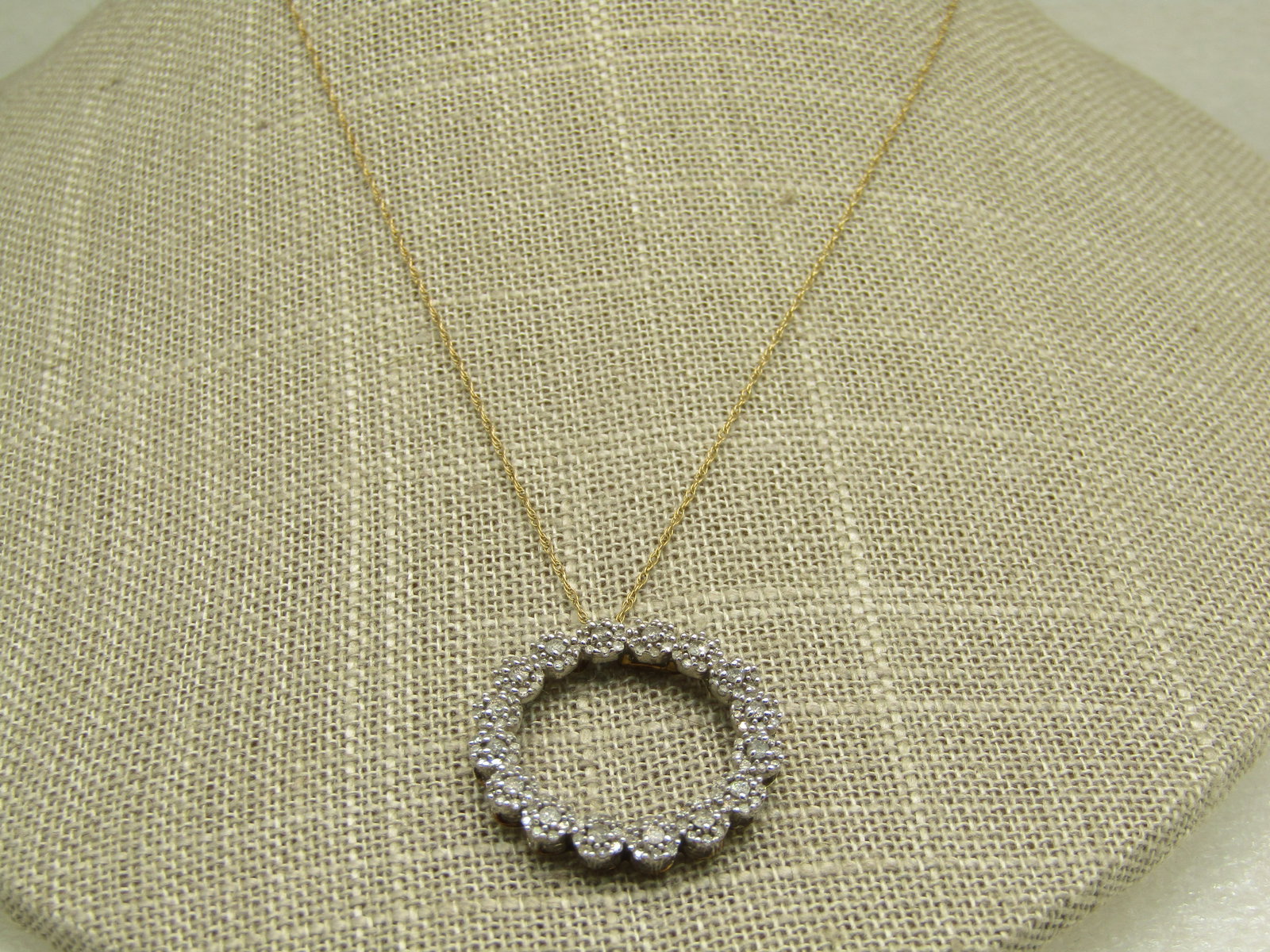 10kt Diamond Floral Blossom Circle Necklace, Singed JWBrR, Zales Jeweler's, 18" - 5