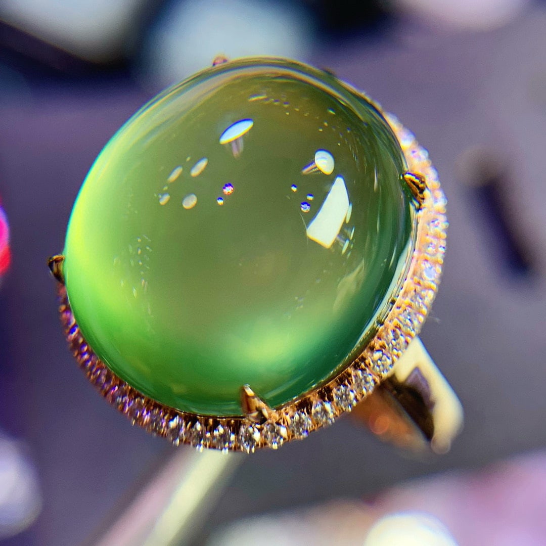 14K GOLD 12.5 CT NATURAL PREHNITE & DIAMOND RING - 2