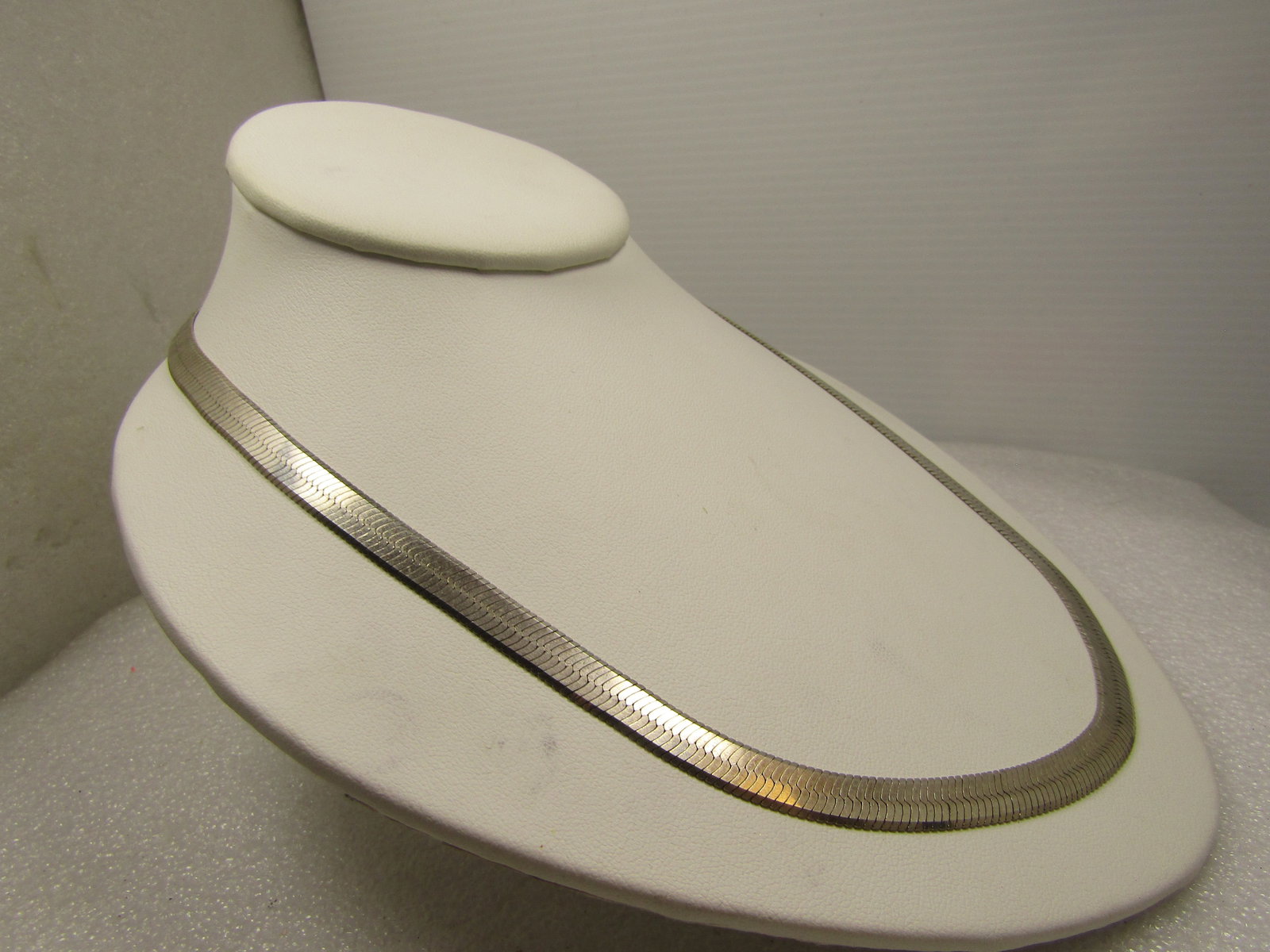 Vintage Sterling 7mm Wide Herringbone Necklace, Unisex, Signed Alfi, 1980's - 3