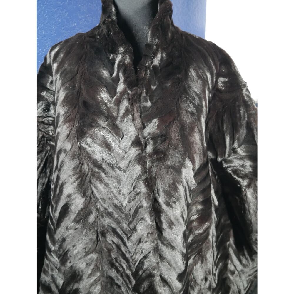 Gorgeous Herringbone Mink Paw Fur Poncho Cape Coat Jacket - 2
