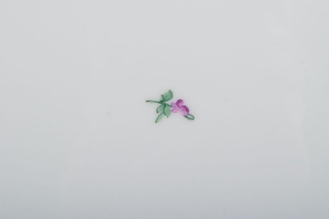 Royal Copenhagen Saxon Flower, very large oval serving platter in porcelain. Early 20th C. - 3