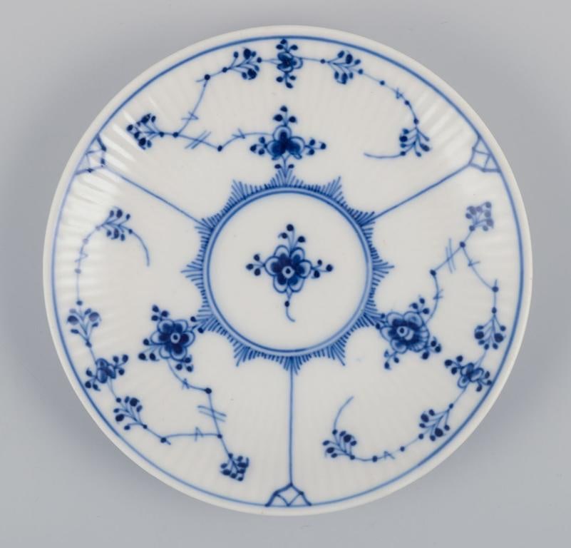 Royal Copenhagen Blue Fluted Plain. A set of four coffee cups with saucers. 1969-1974. - 6