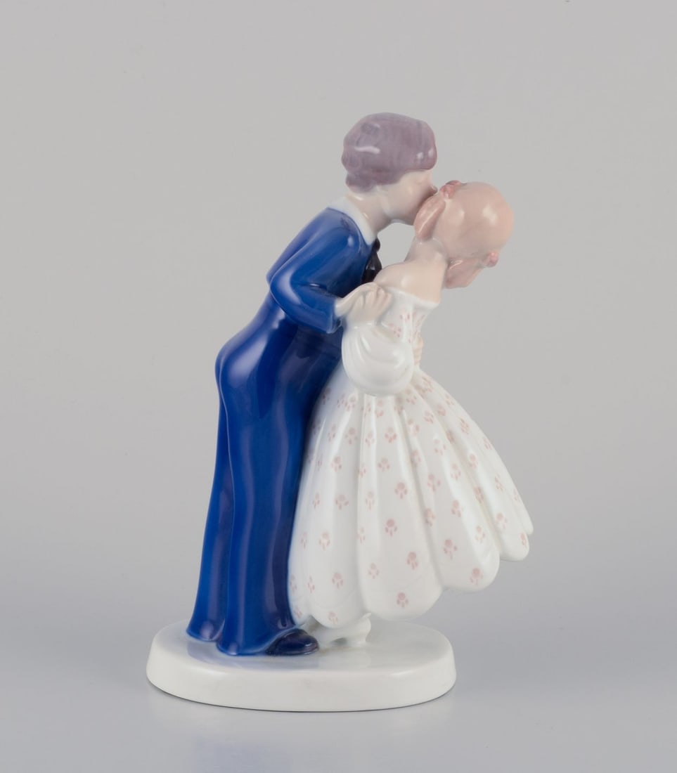 Bing & Grondahl, porcelain figurine of "Youthful daring".Ca. 1930s - 6