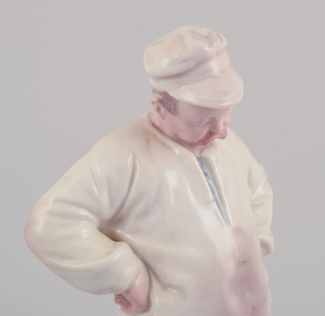 Bing & Grondahl, porcelain figurine of a bricklayer. 1920s/30s - 5