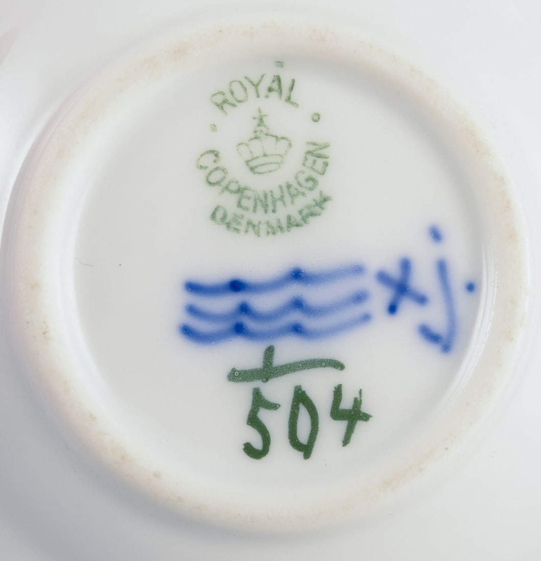 Royal Copenhagen Blue Fluted Half Lace. Set of six porcelain caviar bowls. - 4