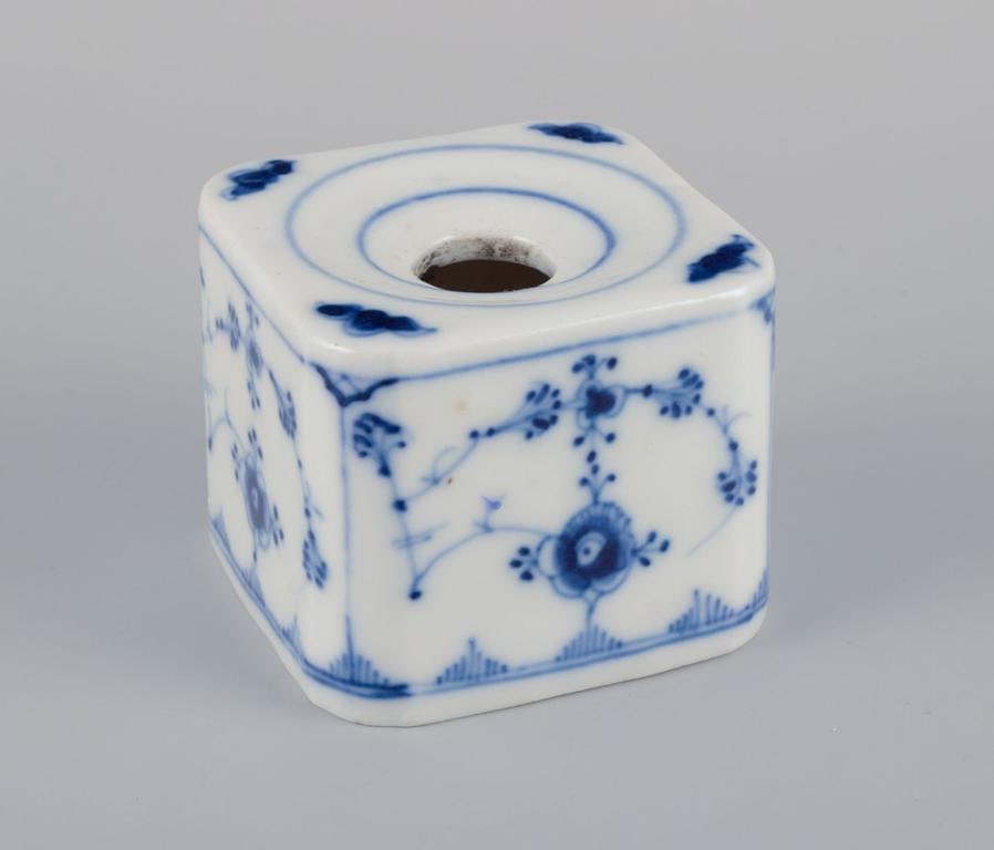 Royal Copenhagen Blue Fluted Plain, two antique inkwells in porcelain. 19th c. - 5