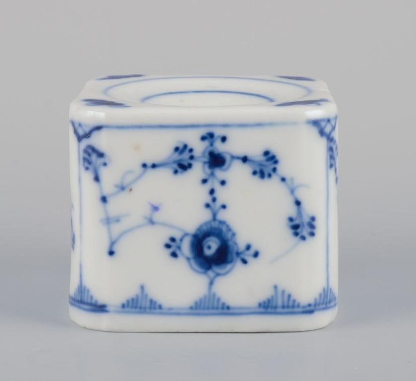 Royal Copenhagen Blue Fluted Plain, two antique inkwells in porcelain. 19th c. - 6
