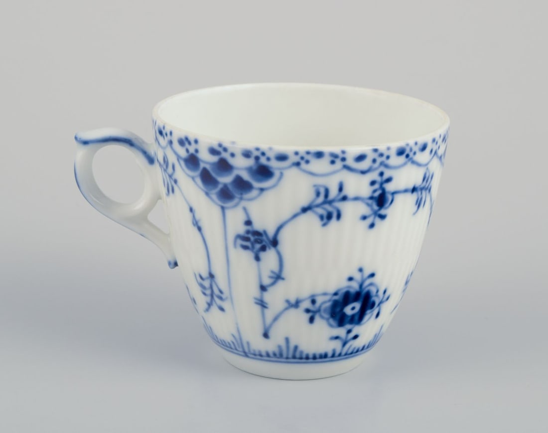 Royal Copenhagen Blue Fluted Half Lace, six pairs of porcelain coffee cups with saucers. - 4