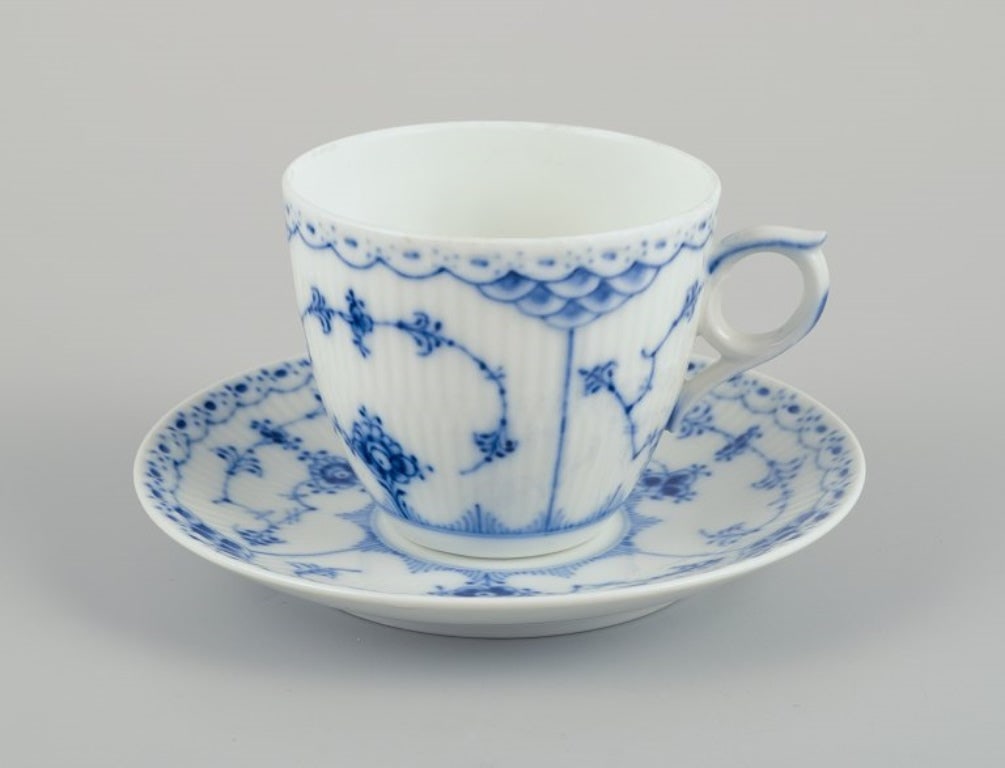Royal Copenhagen Blue Fluted Half Lace, four pairs of coffee cups with saucers. 1960s/1970s. - 8