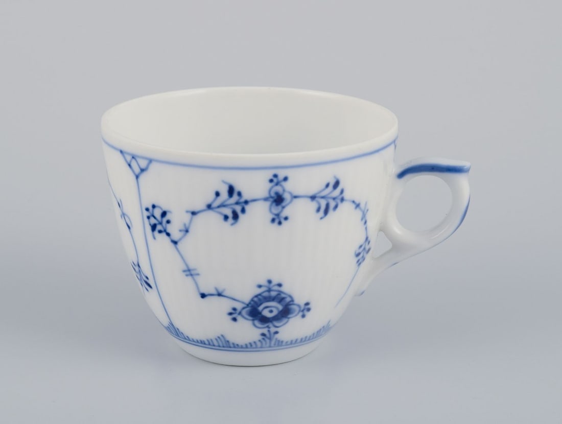 Royal Copenhagen Blue Fluted Plain. Six coffee cups with saucers. 1930s. - 3