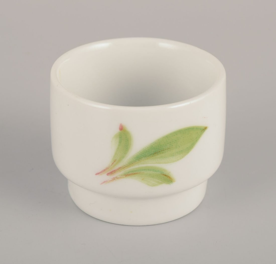 Danild/Lyngby, "Picnic". A pair of candlesticks, three egg cups, and two small plates. 1960s/1970s. - 4