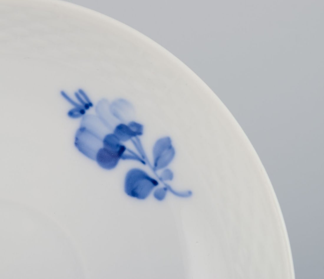 Royal Copenhagen Blue Flower Braided, six coffee cups with saucers in porcelain. 1950s/60s - 8