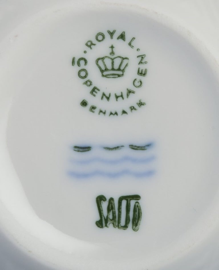 Axel Salto for Royal Copenhagen. Four pairs of coffee cups & saucers in white porcelain. - 6