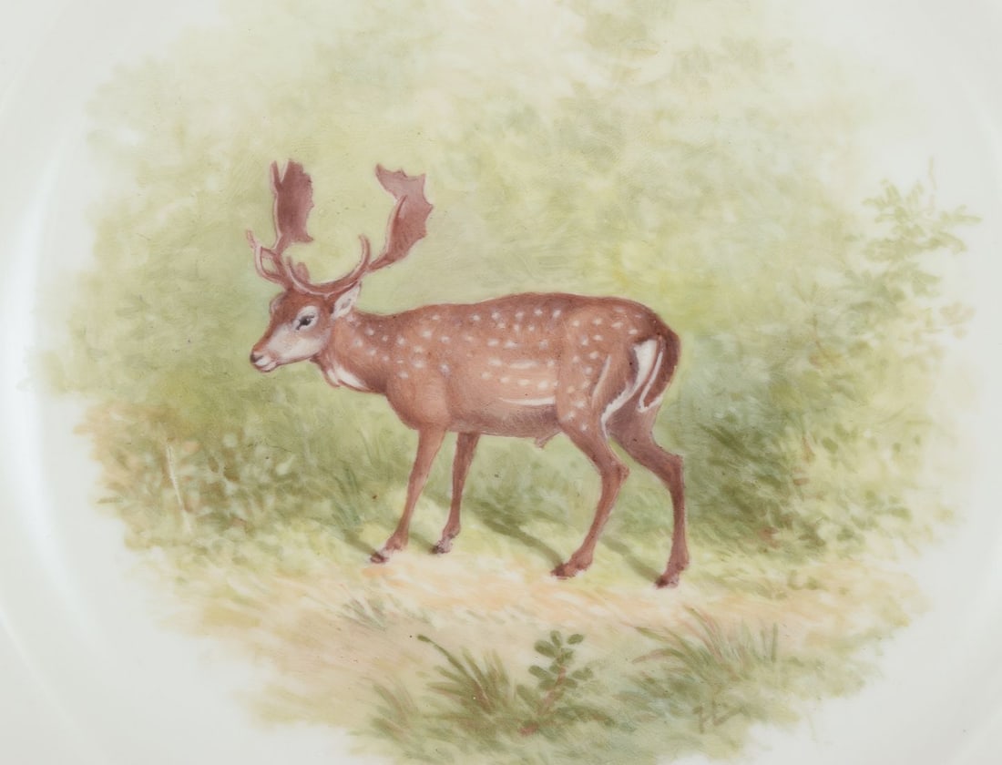 Royal Copenhagen Fauna Danica, dinner plate with motif of a roe deer. Dated 1926. - 2