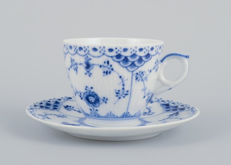 Royal Copenhagen Blue Fluted Half Lace. A set of six coffee cups with saucers. - 3