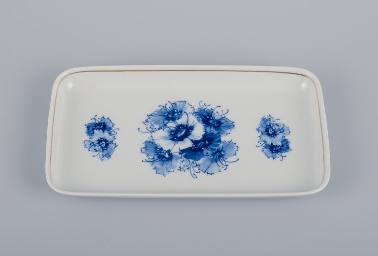 Meissen, Germany. Rectangular porcelain dish hand-decorated with blue floral motifs, gold rim. - 2