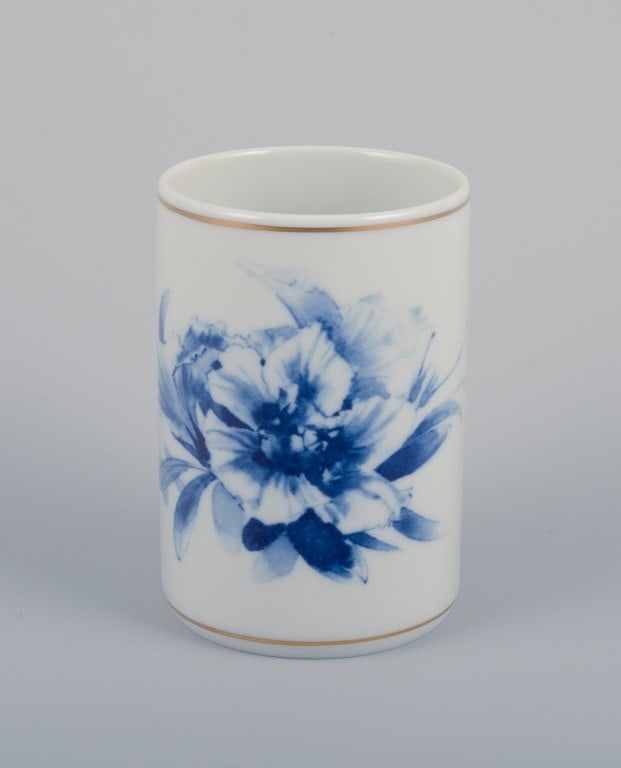 Meissen, Germany. Two vases. Hand-decorated with blue floral motifs, gold rim. - 2