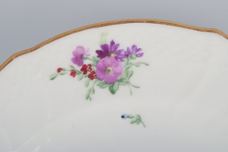 Royal Copenhagen Saxon Flower. Six lunch plates in porcelain. Hand-painted with polychrome flowers. - 4