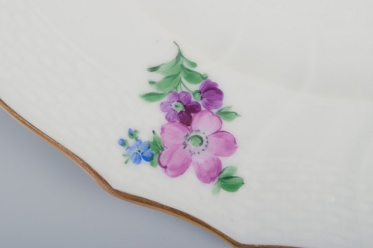 Royal Copenhagen Saxon Flower. Six dinner plates in porcelain. Hand-painted with polychrome flowers. - 5
