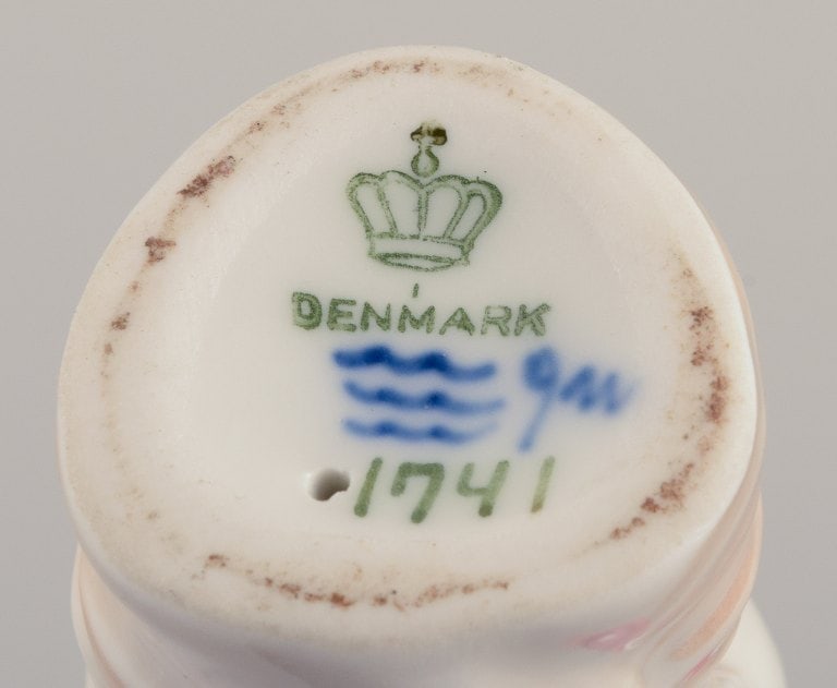 Royal Copenhagen, porcelain figurine of an owl. - 6