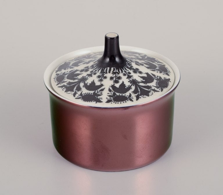 Bjørn Wiinblad (1918-2006) for Rosenthal, Germany. "Berlin Hilton" porcelain coffee pot, sugar - 5