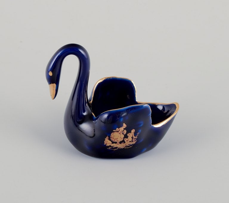 Limoges, France. Seven miniature porcelain animals, decorated with 22-karat gold leaf and a - 5