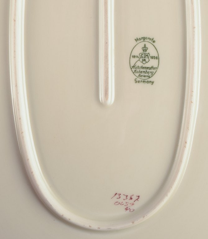 Hutschenreuther, Germany. Two serving platters from the "Margarete" series. Hand-decorated with gold - 4