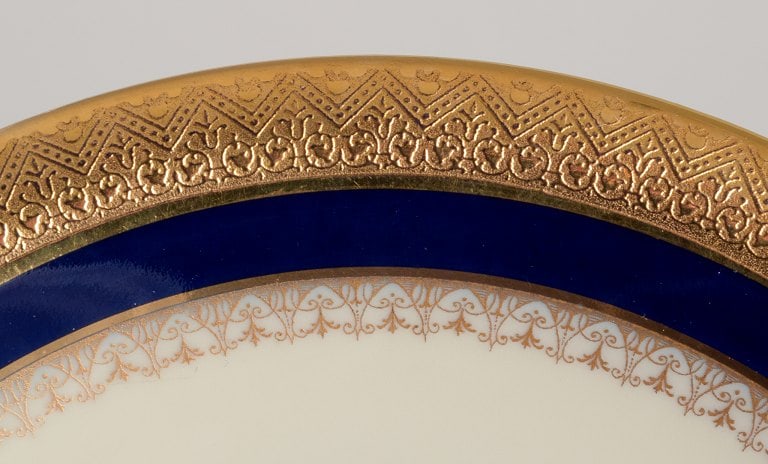 Hutschenreuther, Germany. Seven bouillon cups and saucers from the "Margarete" series. - 6