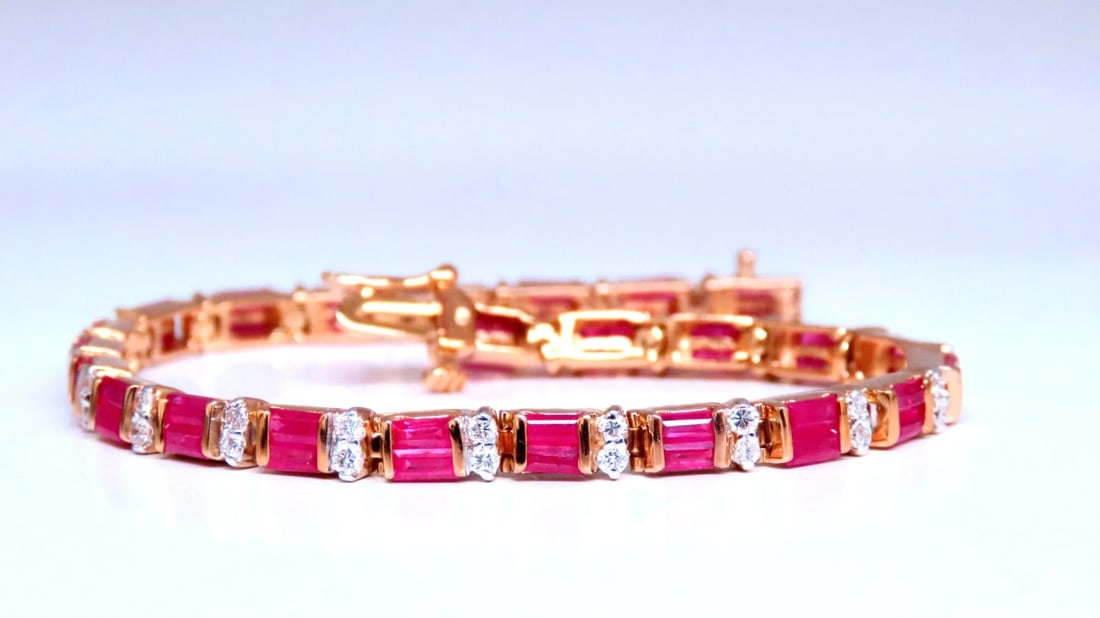 3ct natural baguette ruby tennis bracelet 14kt 12463**: Title: 3ct natural baguette ruby tennis bracelet 14kt 12463** Description: New without packaging PRODUCT DESCRIPTION 3ct natural baguette ruby clean clarity and transparent 1.10 ct round diamonds g-co