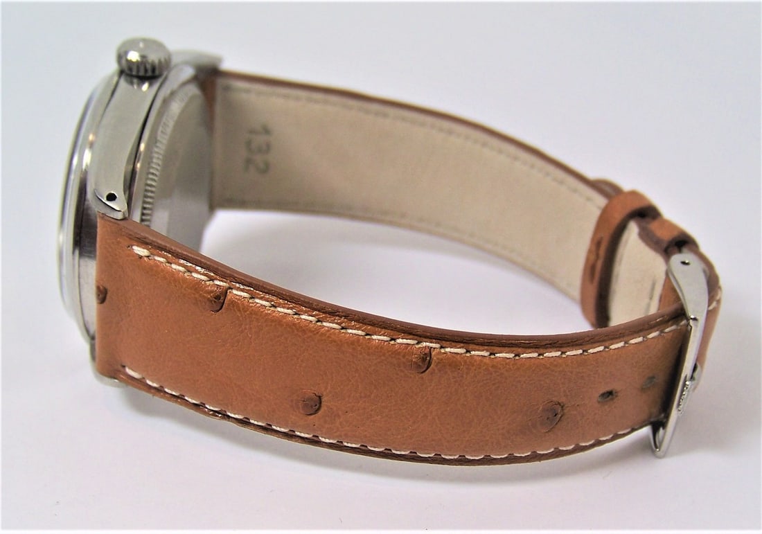 Vintage S/Steel ROLEX EXPLORER Automatic Watch c.1962 Ref 1016 Cal 1570 EXLNT: Automatic Watch c.1962 Ref. 1016 Cal. 1570 in Excellent Condition This Men’s Rolex watch is Swiss made Great present for someone you love or yourself! Great present for vintage collectors or ent