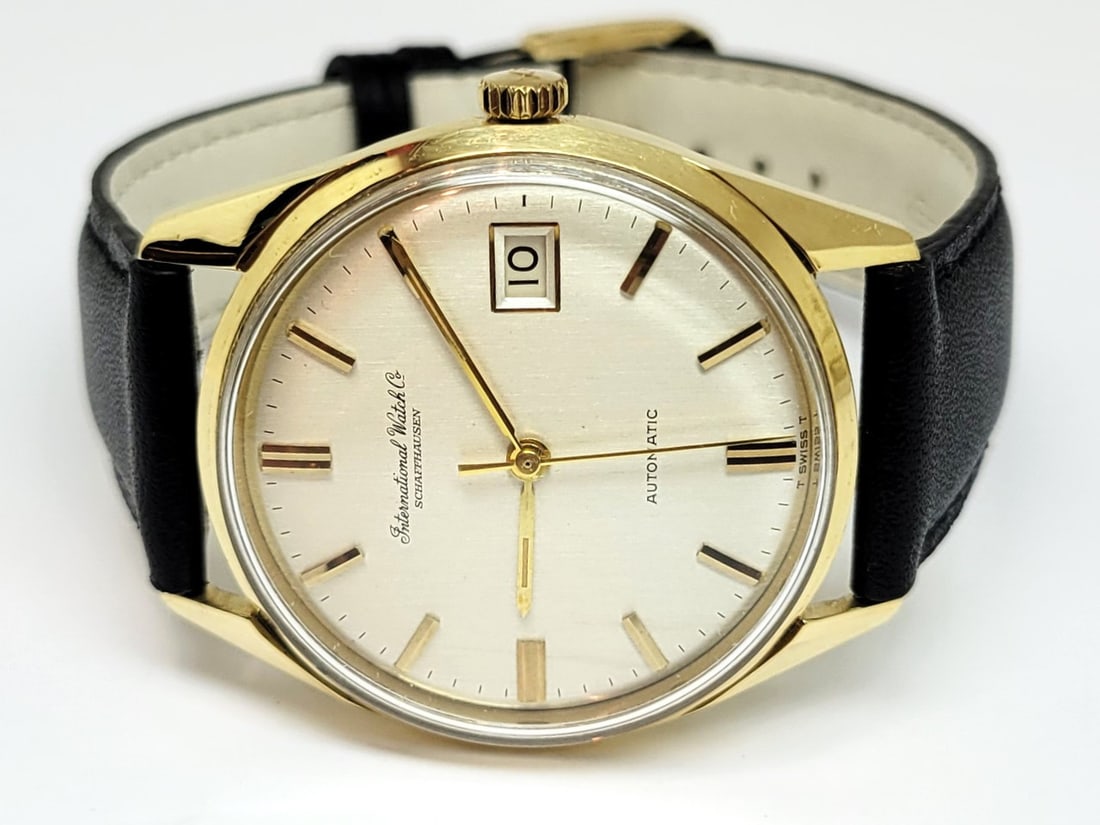 Vintage 18k Yellow Gold IWC SHAFFHAUSEN Automatic Watch 1960s Cal 8541 R810A - 2