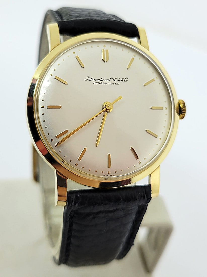 Vintage 18k IWC SHAFFHAUSEN Winding Watch 1960s Cal C402 R1405 EXLNT* SERVICED! (1 of 10)