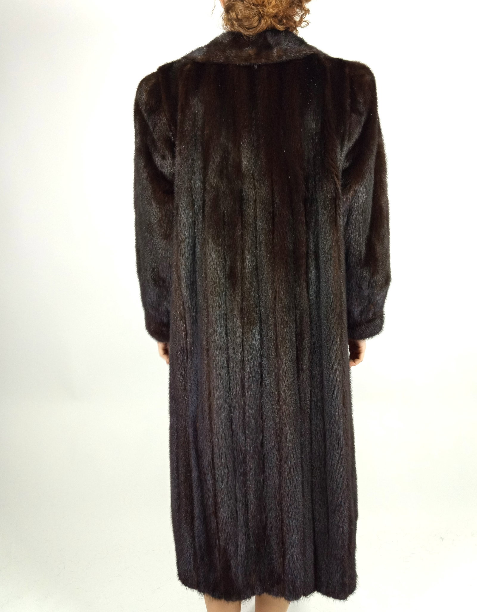MAHOGANY MINK FUR COAT EU: XXL ; US: 22 - 4