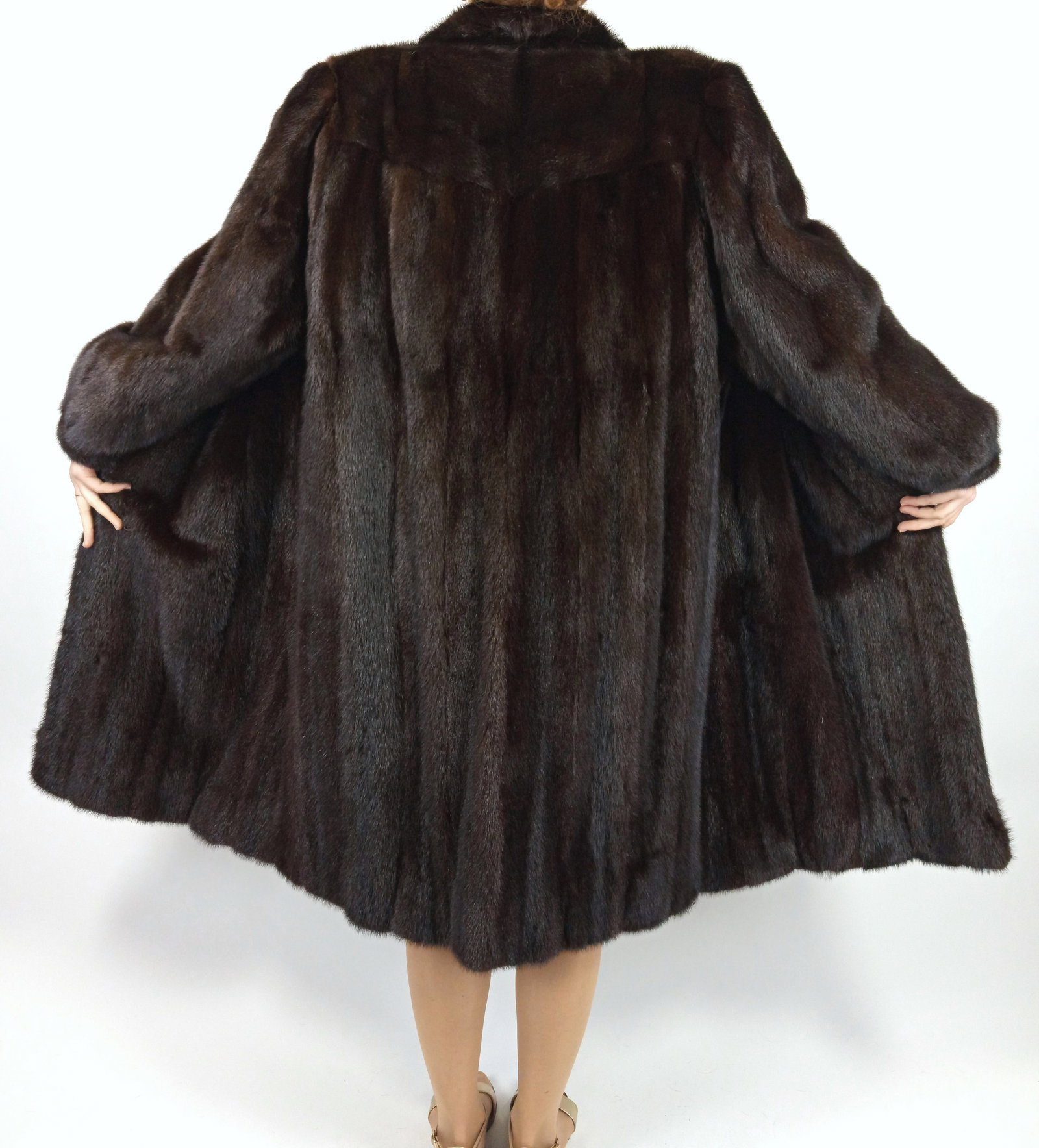 BROWN MINK FUR COAT EU: XXL ; US: 24 - 6