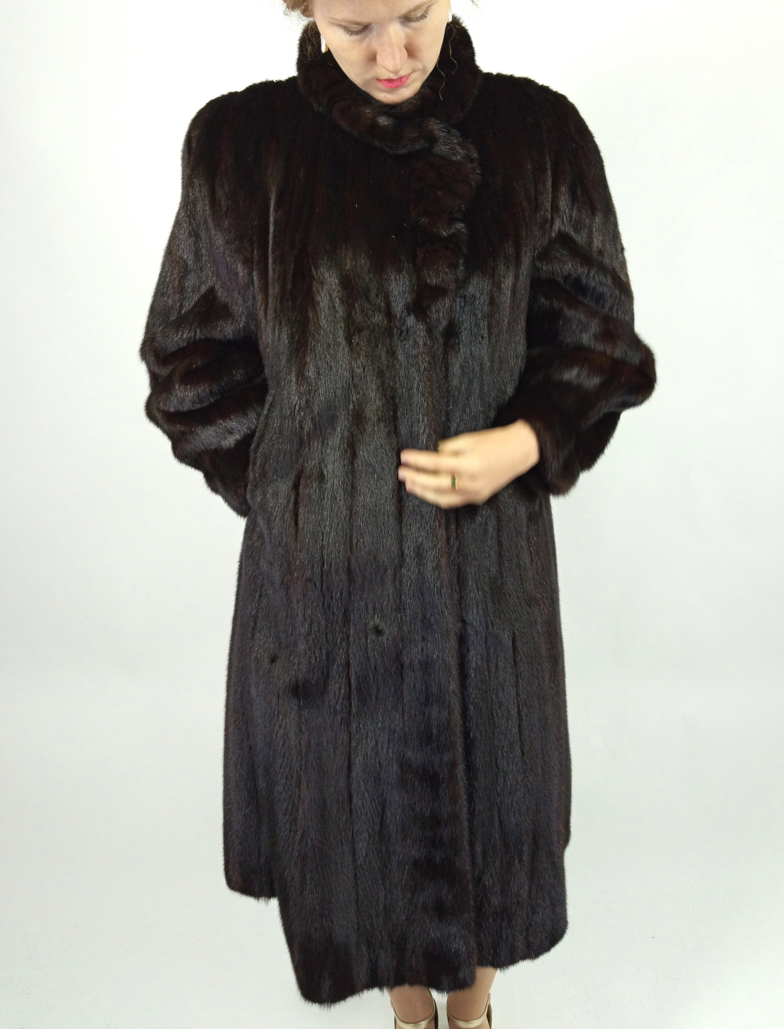 LONG BROWN MINK FUR COAT EU: XL ; US: 20 - 11