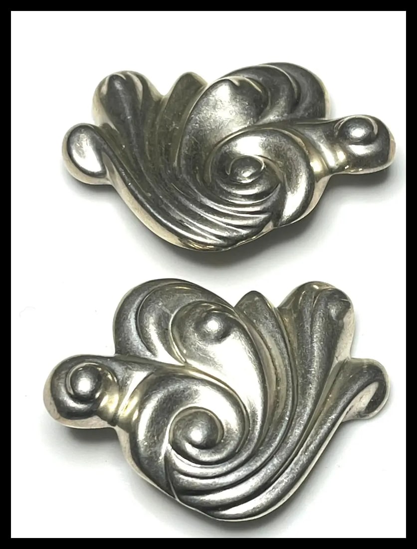 Vintage BILL HOLMAN Oversized Modernist Style Sterling Silver Swirl Clip-On Earrings - 4