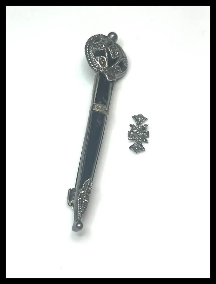 Vintage Sterling Silver, Marcasite, and Black Onyx Brooch/Pin - 3