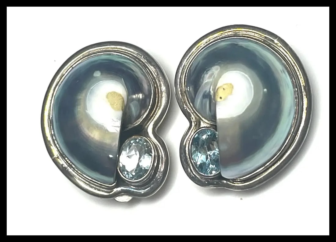Estate Amy Kahn Russell Shell and Blue Topaz Sterling Silver Earrings - 2