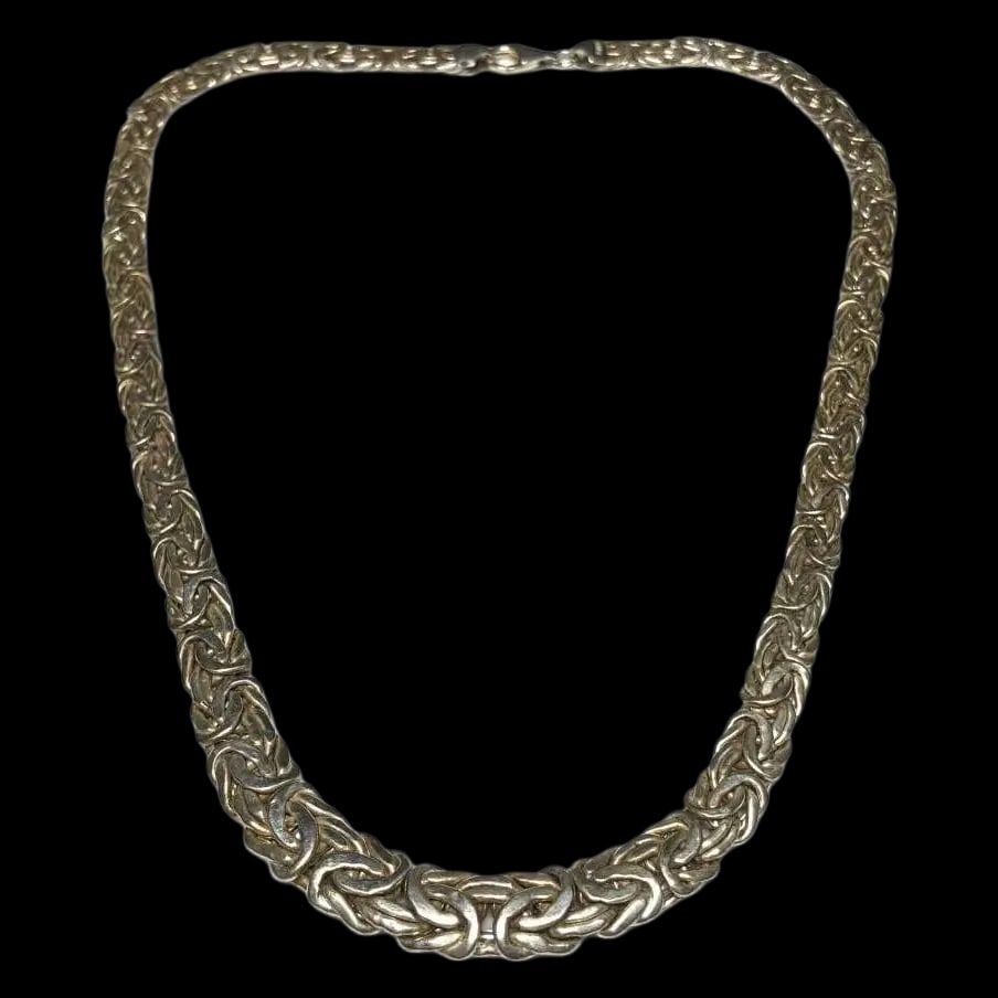 Vintage Sterling Silver Graduated Byzantine Chain Necklace: Title: Vintage Sterling Silver Graduated Byzantine Chain Necklace Description: Vintage Sterling Silver Graduated Byzantine Chain Necklace Hallmarked: AK 925 Turkey Weighs: 26 grams Measures Approx: 18